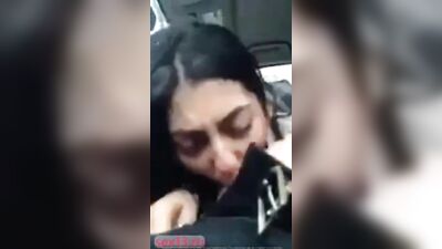 Армянка сосёт чей то хуй