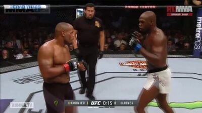 Финт джебом - аппер в печень. Джон Джонс abyn l;t,jv - fggth d gtxtym. l;jy l;jyc