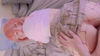 Трах в мини-юбке в киску и Анал для сводной сестры