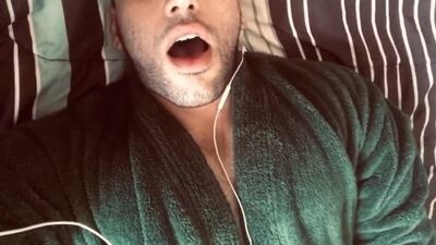 Чувственная мужская дрочка