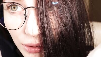 А я только самых симпатичных жарю!