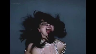 Björk (Bjork) Nude - Pagan Poetry (2001) 720p