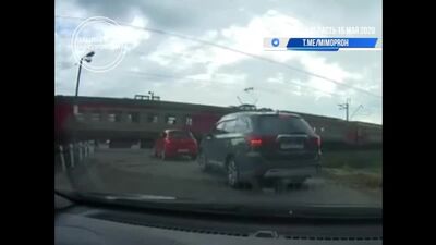 Поезд сбил легковушку. Московская область 15.05.20