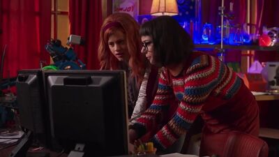 [Джо Шизо] Ностальгирующий Критик - Дафна и Велма