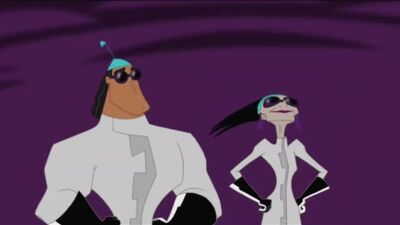 Изма и Кронк дают пять