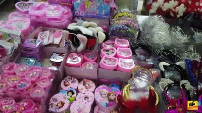 Дом бижутерии на рынке Садовод