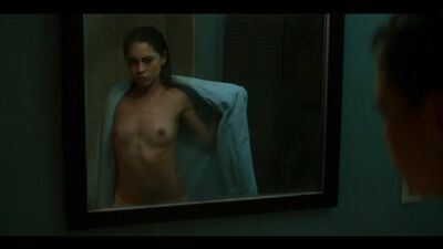 Роза Салазар (Rosa Salazar nude scenes in "Brand New Cherry Flavor" s01 2021)