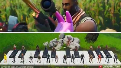They played Old Town Road’ on the giant piano in Fortnite