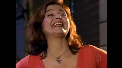 Juliana Paes quase nua para o carnaval!