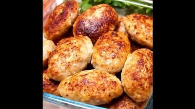 Капустники (ингредиенты указаны в описании видео)