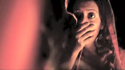 Mrinalini ChatterJee, обнаженная сцена