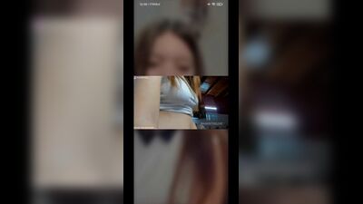 Kiarafonseca показывает киску в секс-шоу вживую