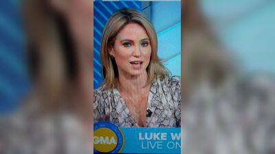 Amy Robach sexy