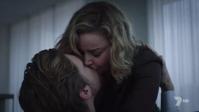 Abbie Cornish - '' Тайное дело подружки невесты '', s1e01