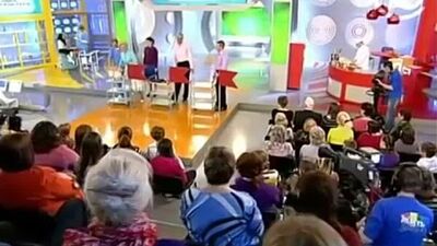 Елена Малышева - как правильно трогать грудь