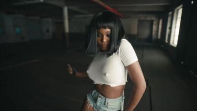 Азилия Бэнкс (Azealia Banks) в клипе Anna Wintour (2018) HD 1080p - Голая? Грудь, соски, ножки