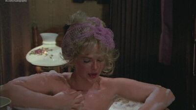 Александра Яковлева (Аасмяэ) голая в фильме "Человек с Бульвара Капуцинов" (1987, Алла Сурикова) 1080p