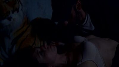 Алиса Хазанова голая в фильме "Сказка про темноту" (2009, Николай Хомерики)