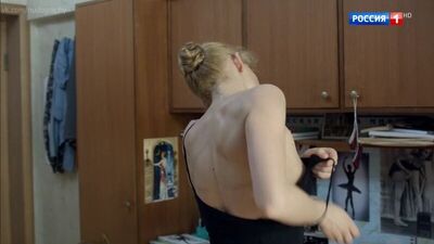 Анастасия Прокофьева голая в сериале "Большой" (2016, Валерий Тодоровский) - Серия 2 (1080i)