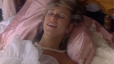 Белая Госпожа решила заняться сексом с Негром садовником (Vintage, Interracial)