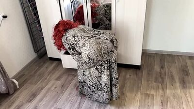 Широкие бедра и узкая талия зрелой милфы. анальный секс с большой задницей