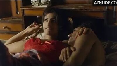 Болливудская актриса Ko Rent Pe Choda, реальная веб-серия