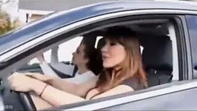 Ava попали в рабство