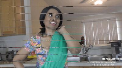 Мама умоляет пасынка кончить в ее дырки хинди (английские субтитры)