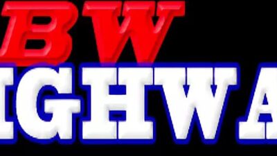 Большая жопа мулатки получает большой член