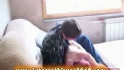 Брат изнасиловал родную сестру