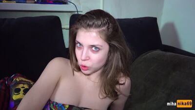 БРАТ КОНЧИЛ СЕСТРЕ НА ЛИЦО ПОКА МАМА СПИТ [2020, Amateur, Blowjob, Cumshot, Russian, Creampie, Anal,РУССКАЯ АНАЛ ПОРНО ДОМАШНЕЕ]