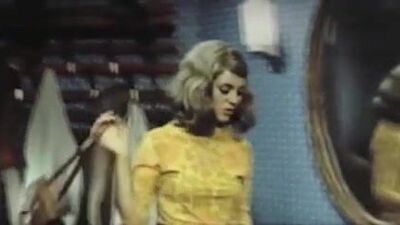 Antonina Leftiy в деде левого крайнего (1973)