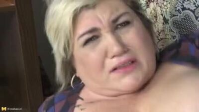 Жадных до секса мамочек отшпилили молодые пасынки