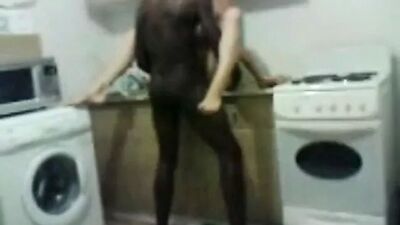 Жена захотела трахнуться с шоколадным зайцем