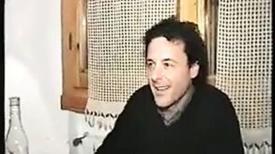 Зрелая пара с молодым мужчиной