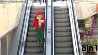 Реми Гайяр - Печальный клоун / Remi Gaillard's sad clown