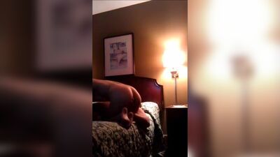 Изменяет жене с ее лучшим другом