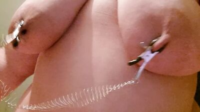 Большие сиськи бьют