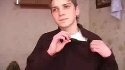 Порка и унижения юноши