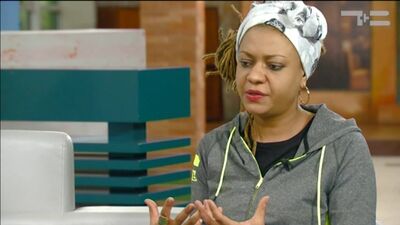 АФРИКАНКА С РУССКОЙ ДУШОЙ - «Утро с Вами» 17.10.2017