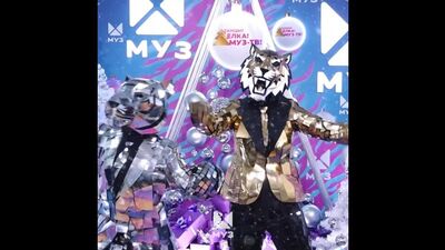 Текст песни Анна Семенович - Хочешь (ТАНЦЫ! ЁЛКА! МУЗ-ТВ!)