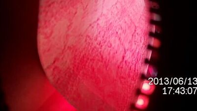 Под юбкой у девушки в автобусе спереди и попка, красивые трусики