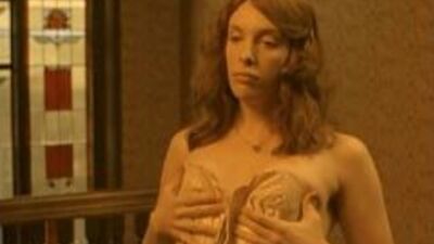 Тони Коллетт (Toni Collette) полностью голая в фильме "История Лилиан" (Lilian's Story, 1996, Ежи Домарадский)