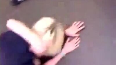 Бухие шмары в метро