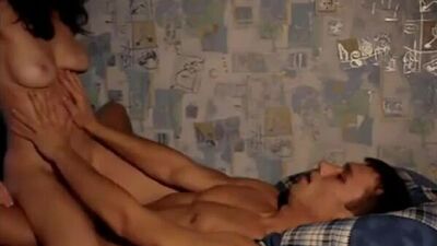 Секс с 16 летней школьницой - любительское видео секс порно домашнее анал минет вписка пьяная бухая сосет молодая хуй малолетку