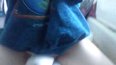 Мастурбация подушкой