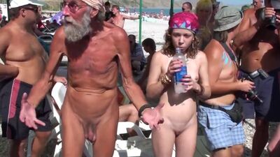 Коктебель, нудисты. Праздник Нептуна 11. Много голых женщин. Большие сиськи. Топлес. Частное домашнее любительское русское порно
