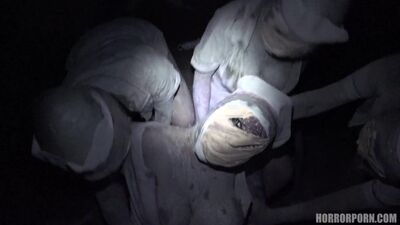 Секс с медсестрами из сайлент-хилл