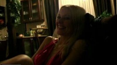 Развратная вечеринка молодежи (русское)