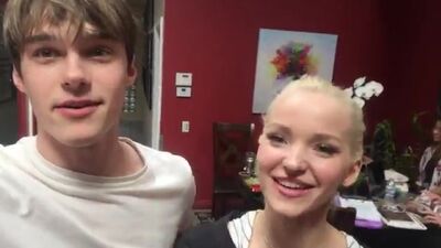 Дав Камерон и Митчелл Хоуп записывают новые песни для "Наследников 2"